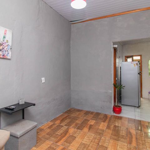 Casa à venda com 65m², 1 quarto e 1 vagaSala