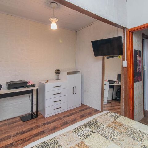 Casa à venda com 65m², 1 quarto e 1 vagaQuarto