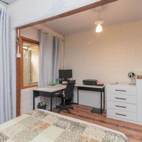 Casa à venda com 65m², 1 quarto e 1 vagaQuarto