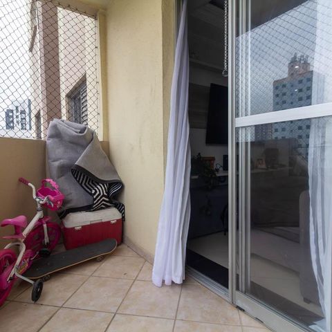 Apartamento à venda com 80m², 3 quartos e 2 vagas Apartamento à venda com 80m², 3 quartos e 2 vagasVaranda