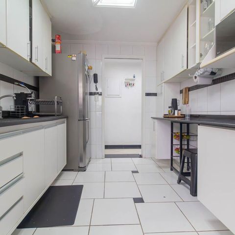 Apartamento à venda com 80m², 3 quartos e 2 vagas Apartamento à venda com 80m², 3 quartos e 2 vagasCozinha