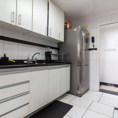 Apartamento à venda com 80m², 3 quartos e 2 vagas Apartamento à venda com 80m², 3 quartos e 2 vagasCozinha