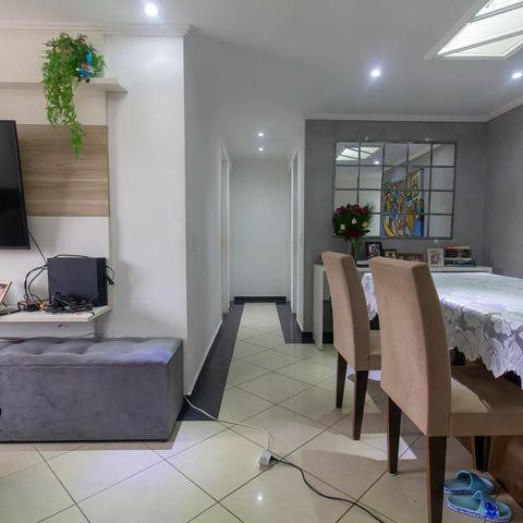 Apartamento à venda com 80m², 3 quartos e 2 vagas Apartamento à venda com 80m², 3 quartos e 2 vagasSala