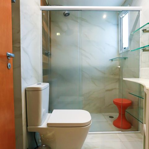 Apartamento à venda com 88m², 1 quarto e 2 vagas Apartamento à venda com 88m², 1 quarto e 2 vagasBanheiro da Suíte