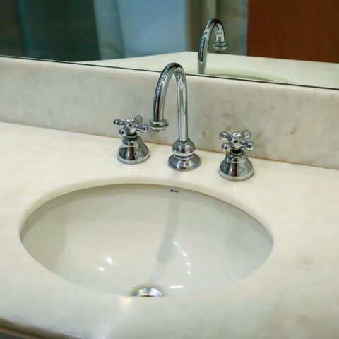 Apartamento à venda com 88m², 1 quarto e 2 vagas Apartamento à venda com 88m², 1 quarto e 2 vagasBanheiro da Suíte