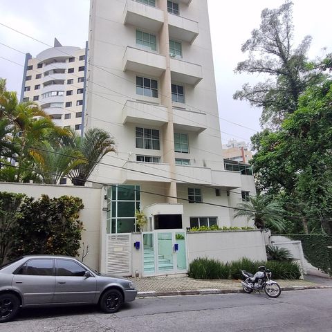 Apartamento à venda com 88m², 1 quarto e 2 vagas Apartamento à venda com 88m², 1 quarto e 2 vagasFachada