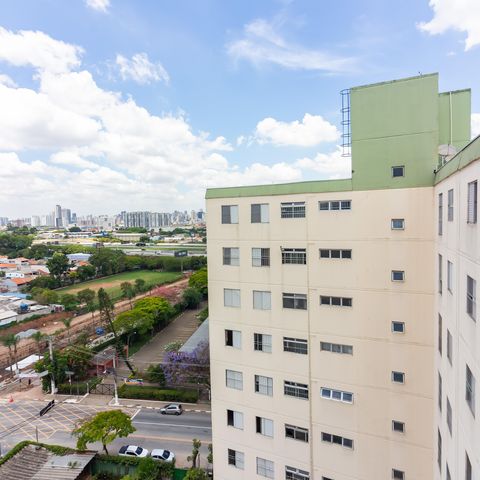 Apartamento à venda com 65m², 3 quartos e 1 vaga Apartamento à venda com 65m², 3 quartos e 1 vagaVista