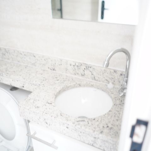Apartamento à venda com 40m², 2 quartos e sem vagaBanheiro