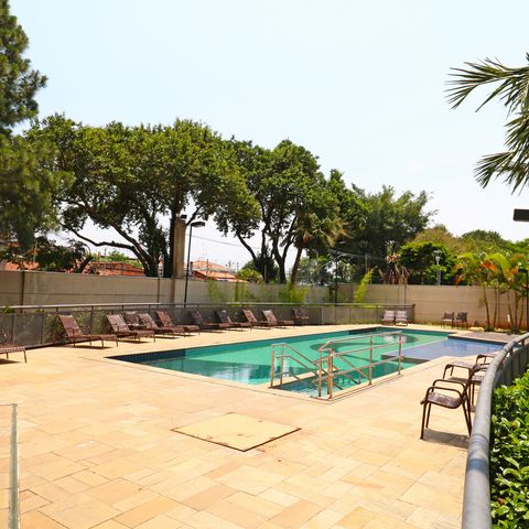 Apartamento à venda com 58m², 2 quartos e 1 vaga Apartamento à venda com 58m², 2 quartos e 1 vagaÁrea comum - Piscina