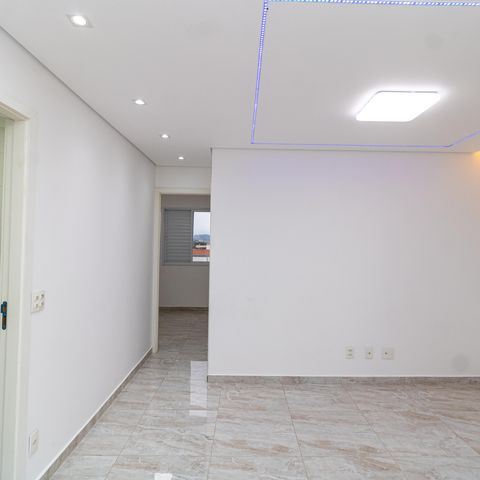 Apartamento à venda com 58m², 2 quartos e 1 vaga Apartamento à venda com 58m², 2 quartos e 1 vagaSala