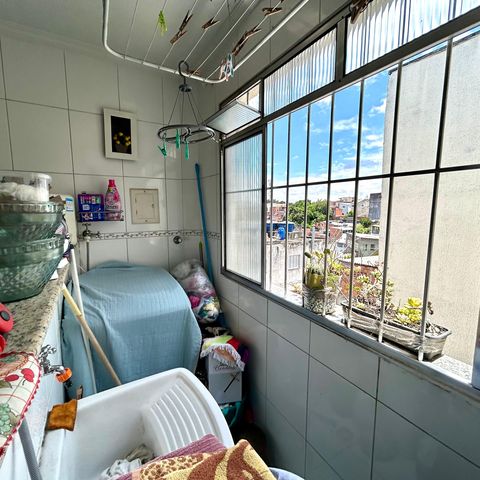 Apartamento à venda com 60m², 2 quartos e 1 vaga Apartamento à venda com 60m², 2 quartos e 1 vagaÁrea de Serviço