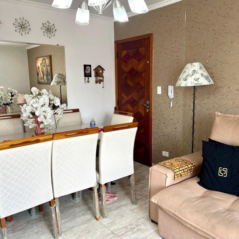 Apartamento à venda com 60m², 2 quartos e 1 vaga Apartamento à venda com 60m², 2 quartos e 1 vagaSala