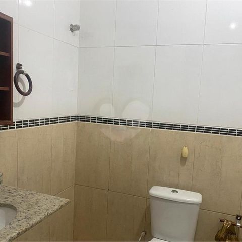 Casa à venda com 184m², 3 quartos e 4 vagas