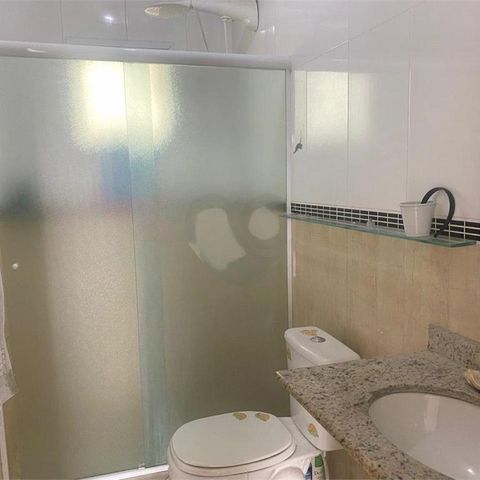 Casa à venda com 184m², 3 quartos e 4 vagas