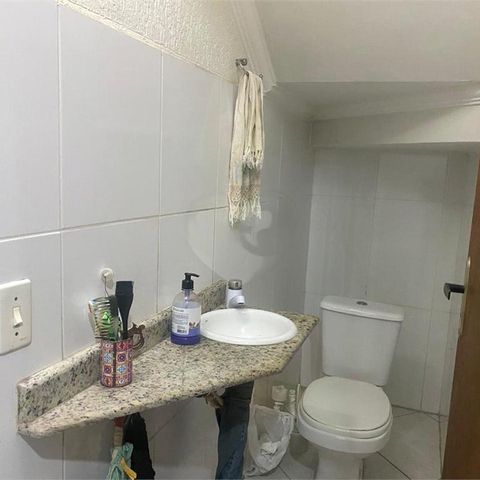Casa à venda com 184m², 3 quartos e 4 vagas