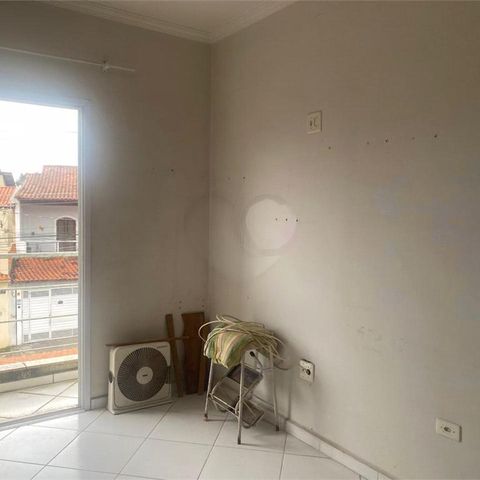 Casa à venda com 184m², 3 quartos e 4 vagas