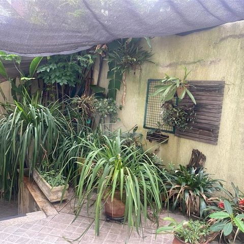 Casa à venda com 184m², 3 quartos e 4 vagas