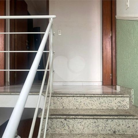 Casa à venda com 184m², 3 quartos e 4 vagas