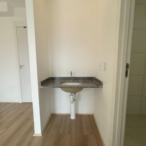 Apartamento à venda com 37m², 2 quartos e sem vaga Apartamento à venda com 37m², 2 quartos e sem vagaBanheiro