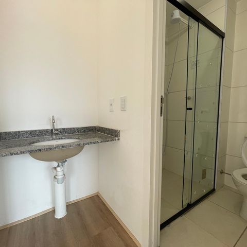 Apartamento à venda com 37m², 2 quartos e sem vaga Apartamento à venda com 37m², 2 quartos e sem vagaBanheiro