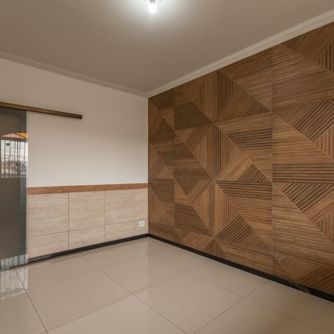 Casa à venda com 200m², 5 quartos e 2 vagas Casa à venda com 200m², 5 quartos e 2 vagasSala