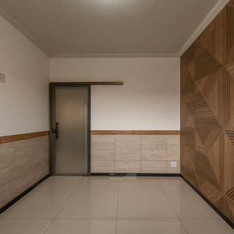 Casa à venda com 200m², 5 quartos e 2 vagas Casa à venda com 200m², 5 quartos e 2 vagasSala
