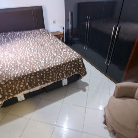Casa à venda com 250m², 5 quartos e 3 vagas Casa à venda com 250m², 5 quartos e 3 vagasQuarto 1