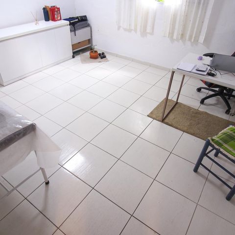 Casa à venda com 250m², 5 quartos e 3 vagas Casa à venda com 250m², 5 quartos e 3 vagasQuarto 2