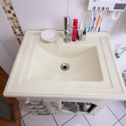 Casa à venda com 250m², 5 quartos e 3 vagas Casa à venda com 250m², 5 quartos e 3 vagasBanheiro 4