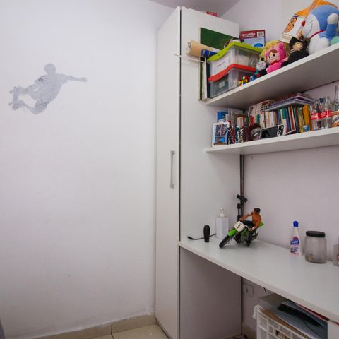 Casa à venda com 250m², 5 quartos e 3 vagas Casa à venda com 250m², 5 quartos e 3 vagasQuarto 4