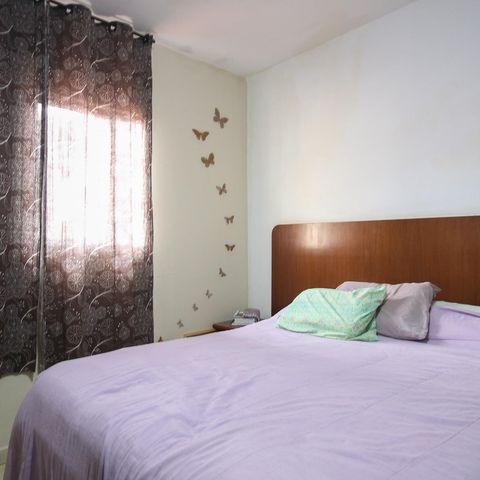 Casa à venda com 250m², 5 quartos e 3 vagas Casa à venda com 250m², 5 quartos e 3 vagasQuarto 3