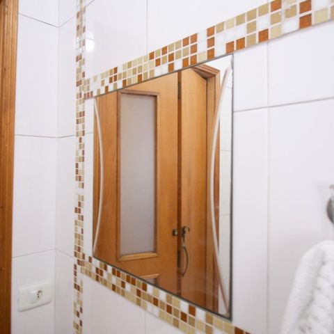 Casa à venda com 250m², 5 quartos e 3 vagas Casa à venda com 250m², 5 quartos e 3 vagasBanheiro 4