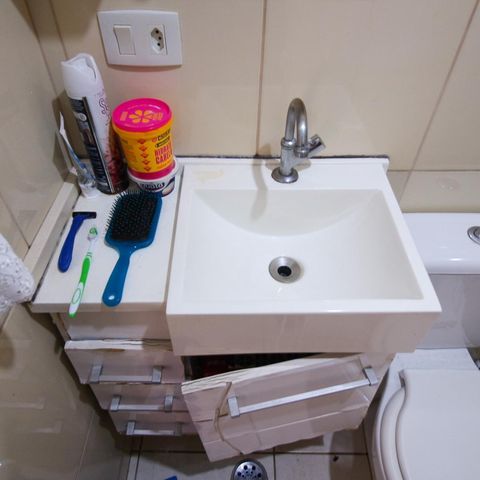 Casa à venda com 250m², 5 quartos e 3 vagas Casa à venda com 250m², 5 quartos e 3 vagasBanheiro 1
