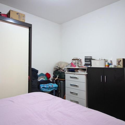 Casa à venda com 250m², 5 quartos e 3 vagas Casa à venda com 250m², 5 quartos e 3 vagasQuarto 3