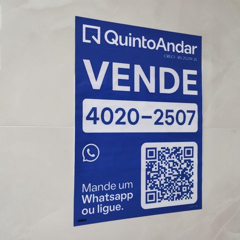 Apartamento à venda com 62m², 2 quartos e sem vaga Apartamento à venda com 62m², 2 quartos e sem vagaAdesivo