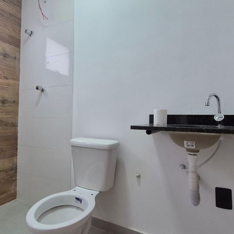 Apartamento à venda com 106m², 2 quartos e 1 vaga Apartamento à venda com 106m², 2 quartos e 1 vagaBanheiro Social