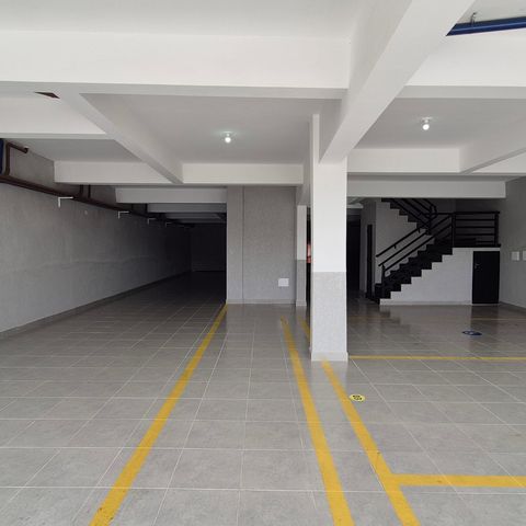Apartamento à venda com 106m², 2 quartos e 1 vaga Apartamento à venda com 106m², 2 quartos e 1 vagaGaragem