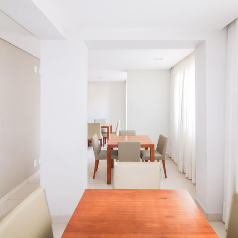 Apartamento à venda com 60m², 2 quartos e 1 vaga Apartamento à venda com 60m², 2 quartos e 1 vagaÁrea comum - Salão de festas