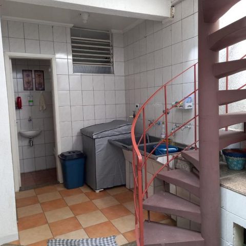 Casa à venda com 160m², 3 quartos e 1 vaga Casa à venda com 160m², 3 quartos e 1 vagaFoto 09