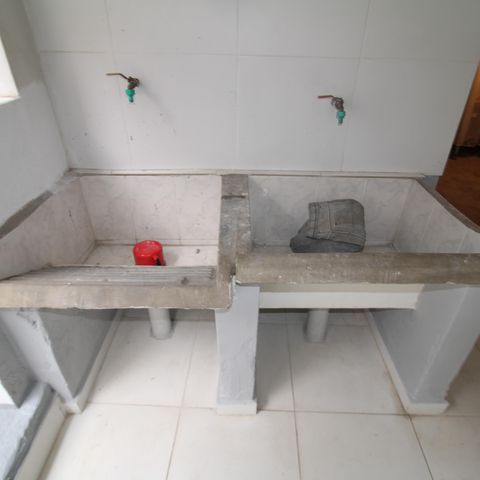 Casa à venda com 160m², 2 quartos e 1 vagaÁrea de Serviço
