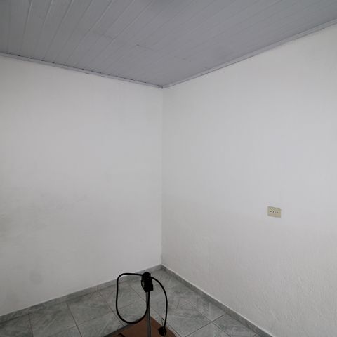 Casa à venda com 160m², 2 quartos e 1 vagaÁrea de Serviço - Quarto