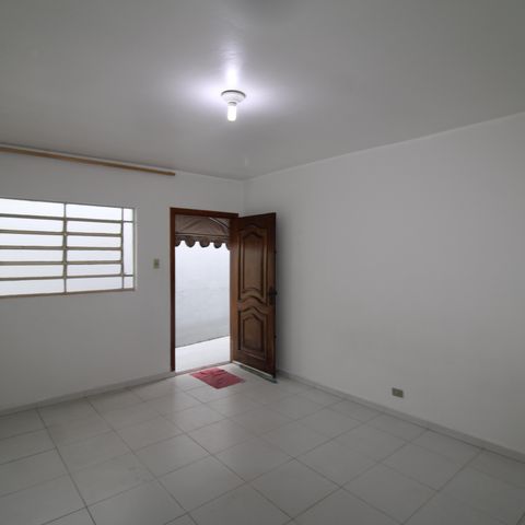 Casa à venda com 160m², 2 quartos e 1 vagaSala