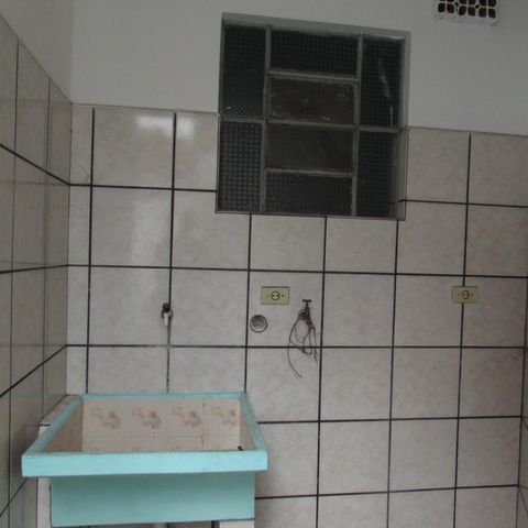 Casa para alugar com 50m², 1 quarto e sem vagaÁrea de Serviço