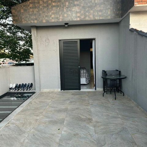 Casa à venda com 119m², 3 quartos e 2 vagas