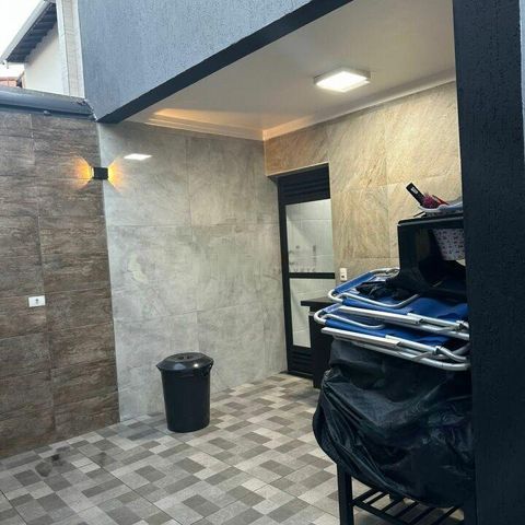 Casa à venda com 119m², 3 quartos e 2 vagas