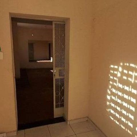 Casa à venda com 150m², 3 quartos e sem vaga