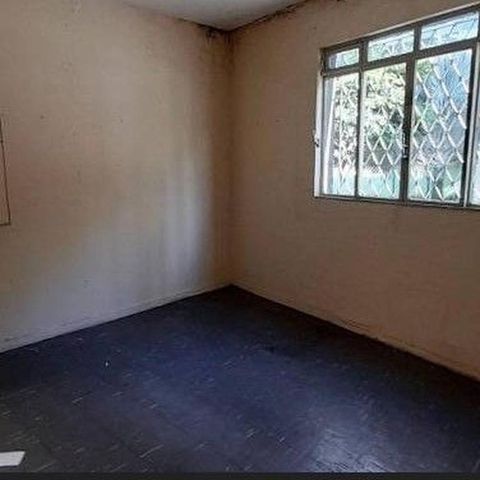 Casa à venda com 150m², 3 quartos e sem vaga