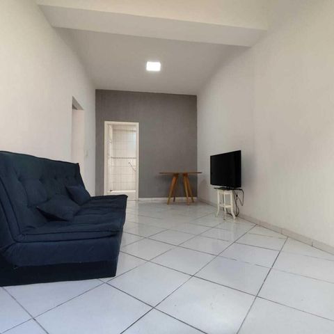 Casa à venda com 98m², 2 quartos e sem vaga