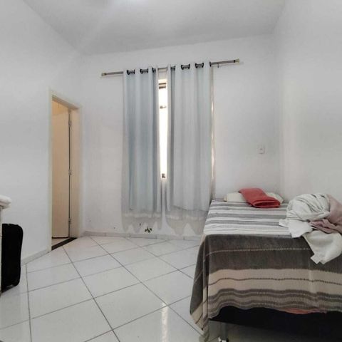 Casa à venda com 98m², 2 quartos e sem vaga