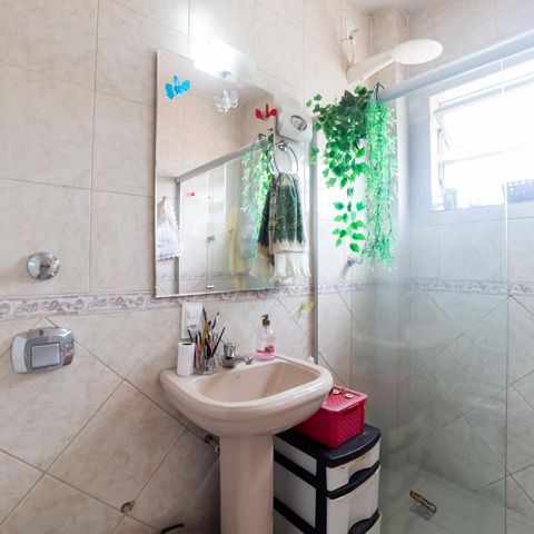 Apartamento à venda com 95m², 3 quartos e 1 vaga Apartamento à venda com 95m², 3 quartos e 1 vagaBanheiro Social